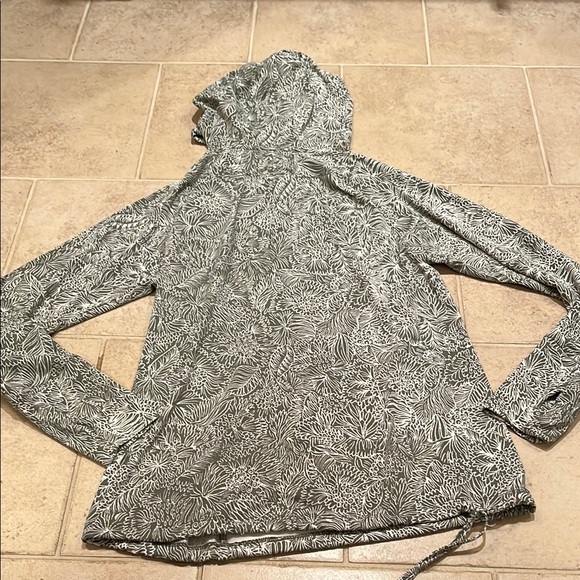 Floral Print Women's Hoodie from Title 9 - NWOT - Picture 6 of 7